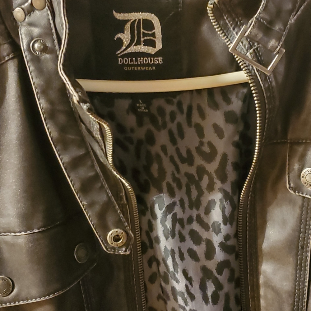 Womens jacket - Picture 3 of 3